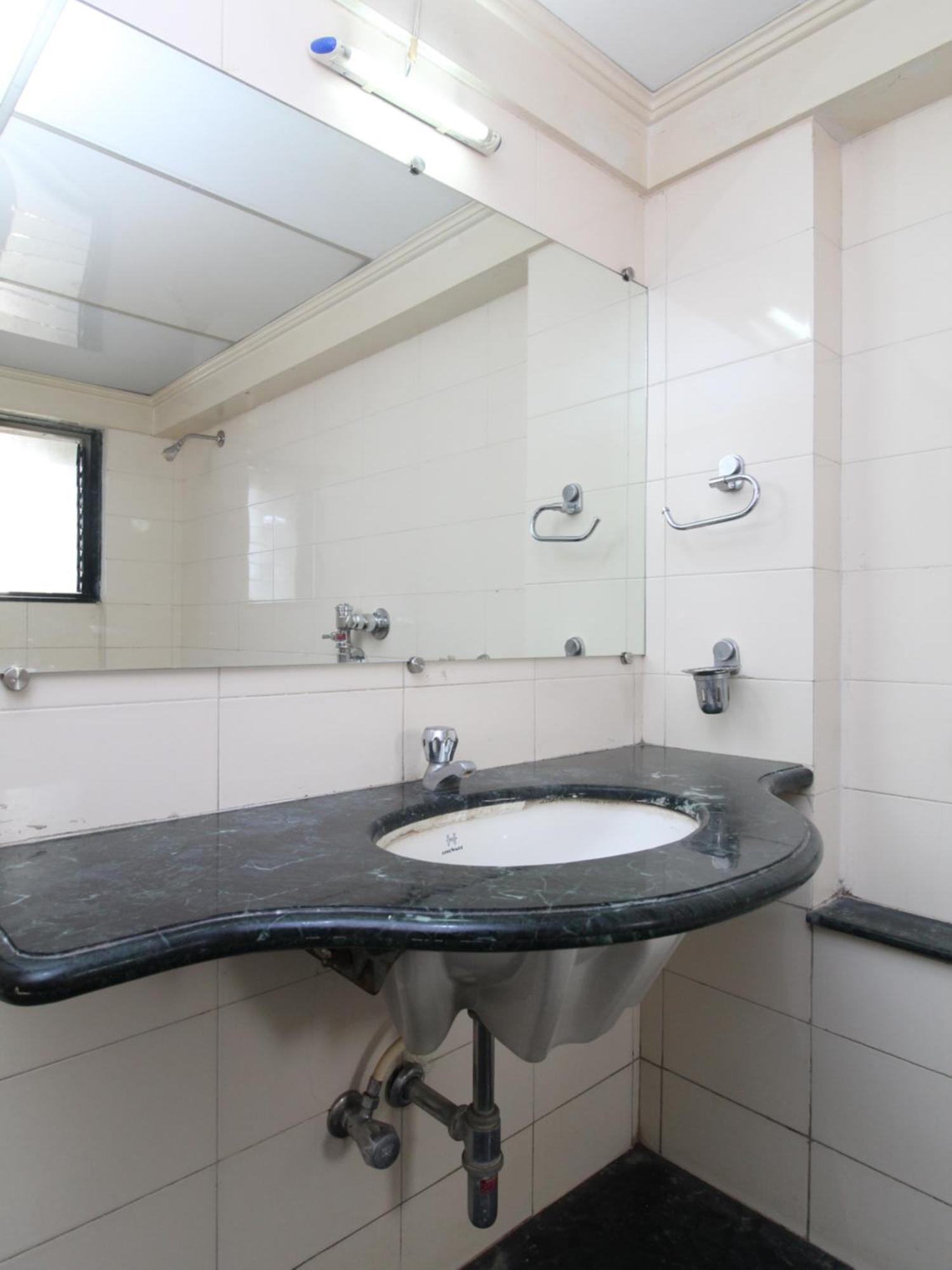 Hotel Pooja International Nashik Exteriör bild